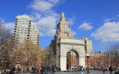 纽约大学是最昂贵的校外住宿名单