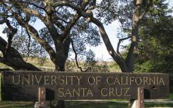 圣克鲁斯大学加入美国大学协会