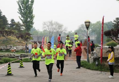 北京大学首届五四青春长跑顺利举行