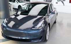 告知特斯拉高管急了要求Model3日产量300辆以上