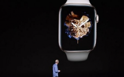 告知AppleWatch4新技术手指按屏幕能准确测心电图