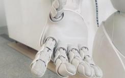 辅助机器人的情绪智能可以帮助人类照料者