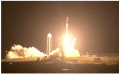 SpaceX成功重复使用火箭将宇航员送往国际空间站