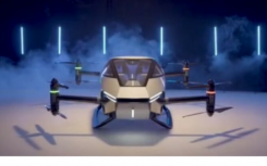 推出自动驾驶飞行汽车的新原型