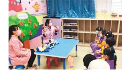 培育学生持守爱国爱港的正面价值观是学校课程教育的重要目标