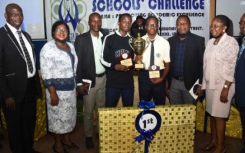 Oritamefa浸信会模范学校成为WinifredAwosika基金会学校挑战赛的获胜者