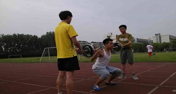 上海工艺美术职业学院