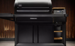 Traeger的终极烧烤机得到升级