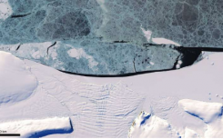 新研究发现海冰可以控制南极冰盖的稳定性