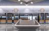 成都首条全自动地铁线展示未来派车站
