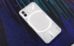 NothingPhone(1)具有独特的透明后面板设计